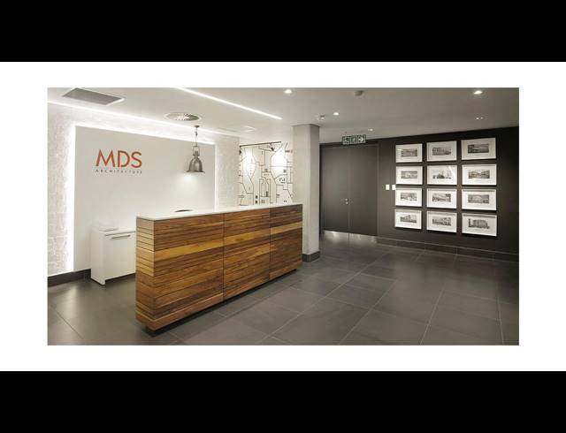 5,554M² BUSINESS CENTRE FOR SALE IN MORNINGSIDE